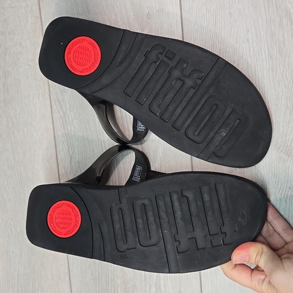 Fitflop Women's T Strap Wedge Sandals Shoes Sz 9 - Picture 6 of 9